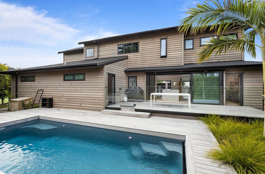 Red Beach Residence