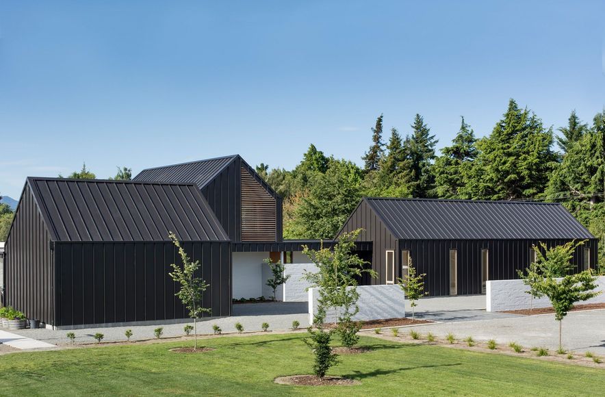 Ryan House: contemporary rural