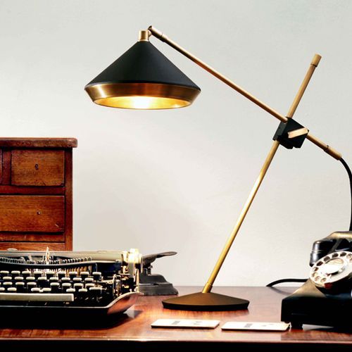 Shear Table Lamp