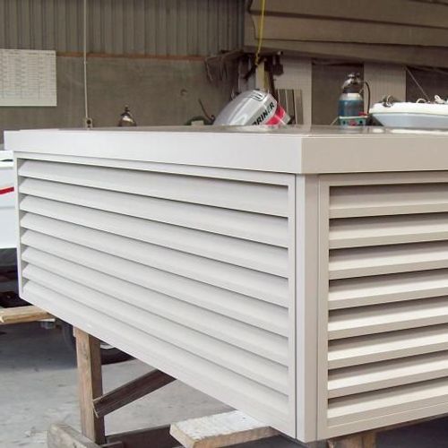 Screens / Louvres
