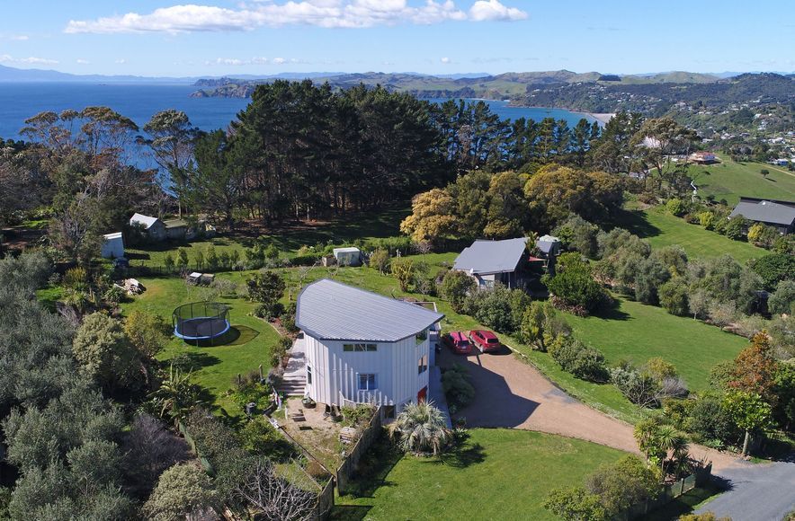 Sea View Road Home