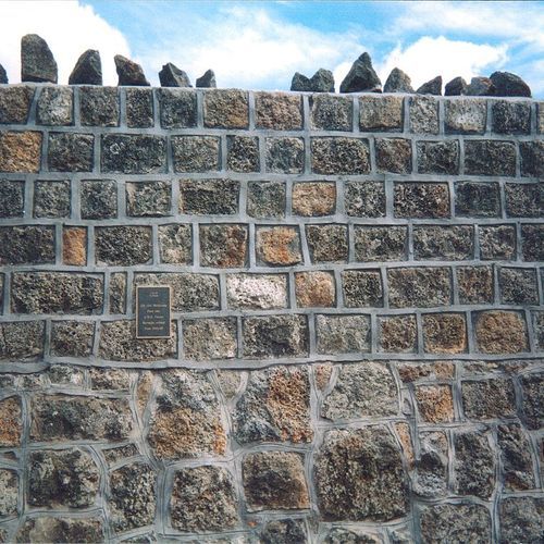 Stone Sea Walls & Retaining Walls