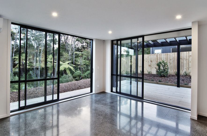 Shah Place, Glen Eden