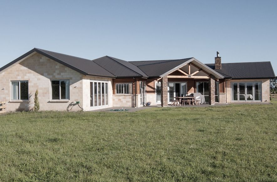 Sharpes Road Home
