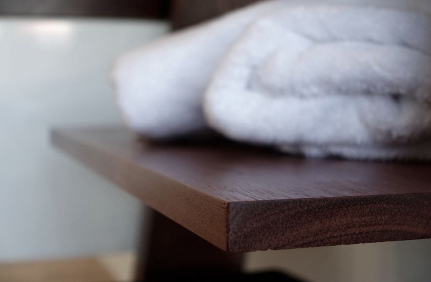 Showroom Furniture