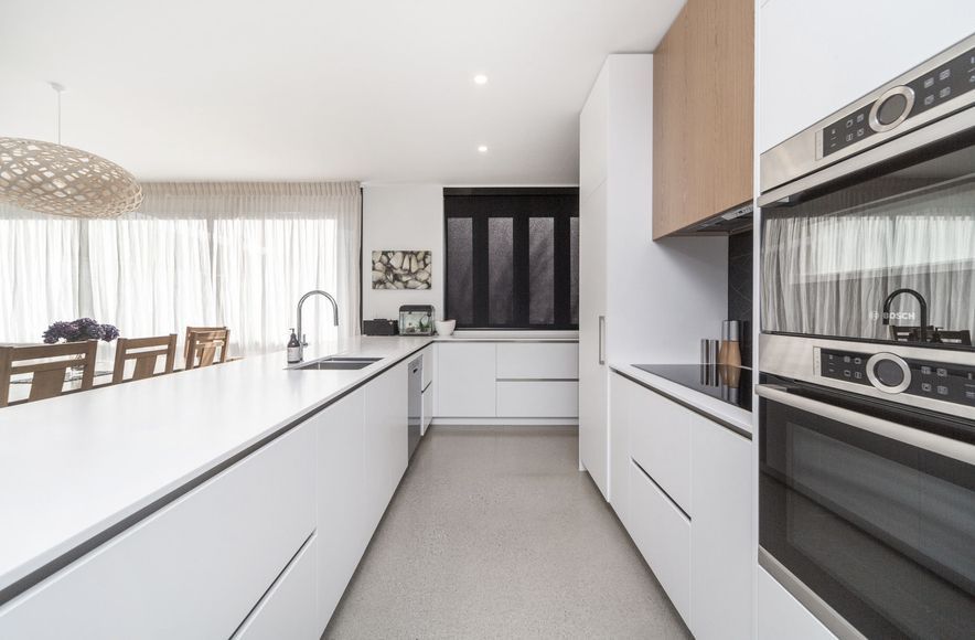 Sleek Quail Rise