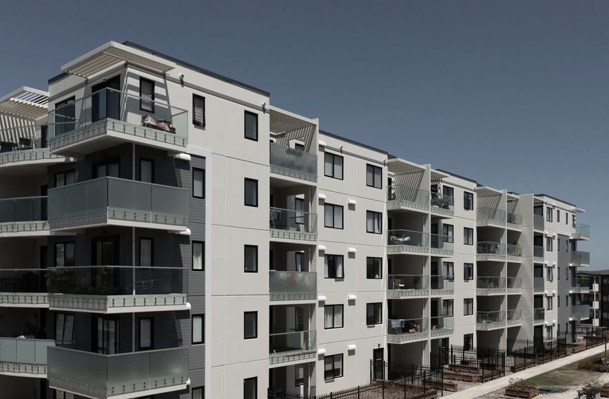 Leroy Suites