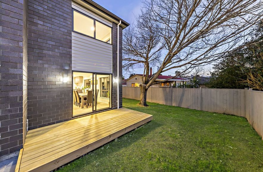 Swaffield Road House