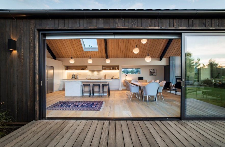 Roys Peak Crib