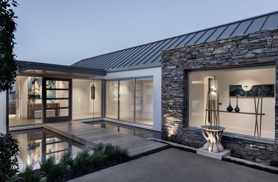 Takapuna - Lake House