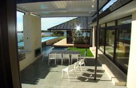 Takapuna Lake View Home