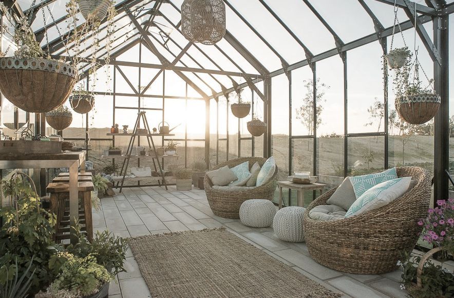 Tara Iti Glasshouse