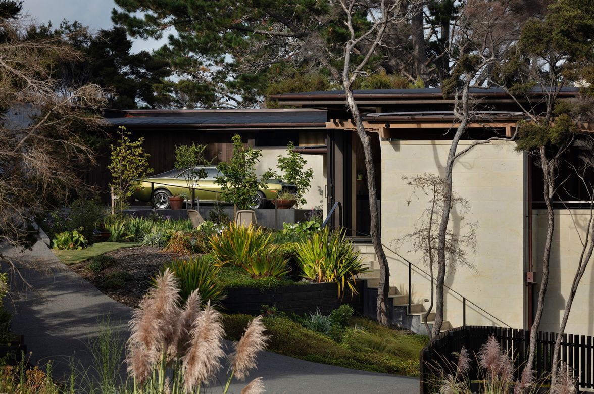 The Knoll: a modernist dream