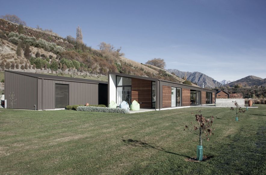 Tucker Beach Road | Warren & Mahoney Architects