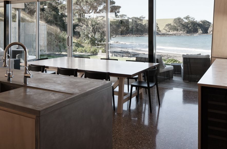 Fe3O4 House, Northland