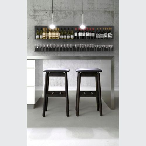 UNU Shelving