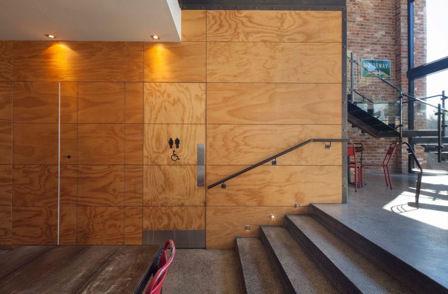 Urban Grind Cafe | Sorted Architecture