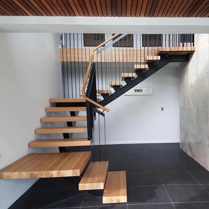 USA Ash Stair Treads