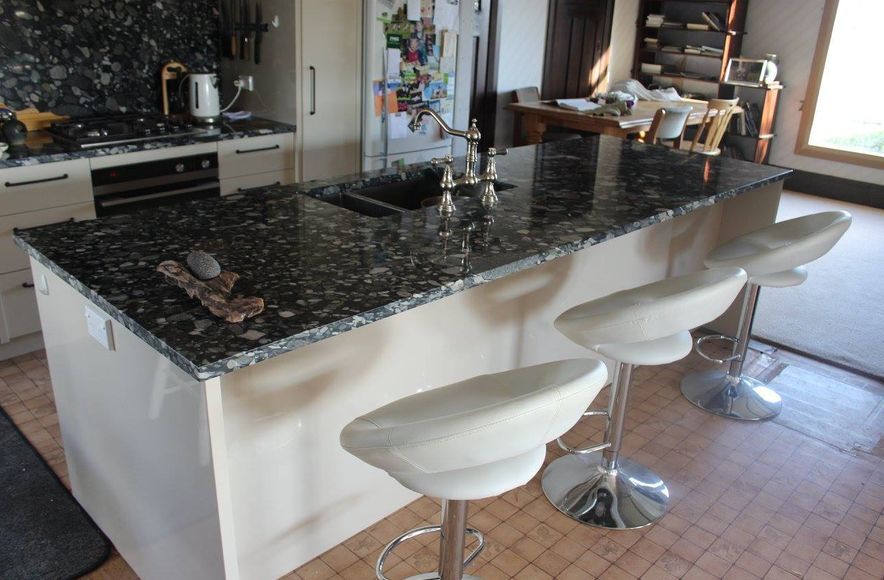 Unique Benchtop
