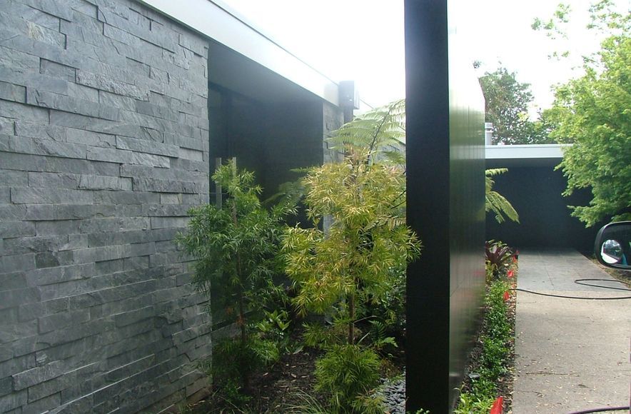 Silver Quartzite Variable Length Cladding, Coatesville