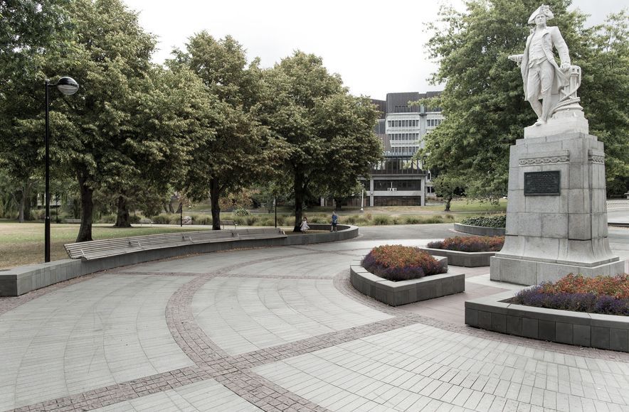 Victoria Square