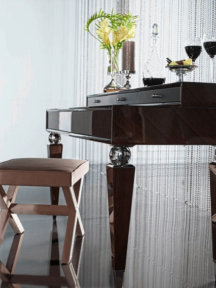 Viento Makeup Desk