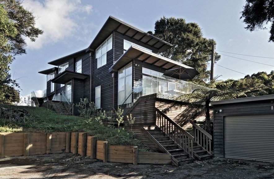 Waiheke Road