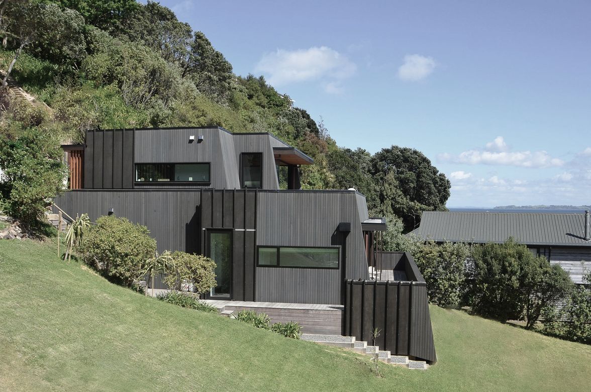 Waikehe Island