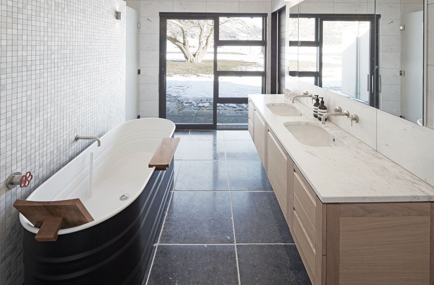 Wanaka AWARD WINNING Ensuite