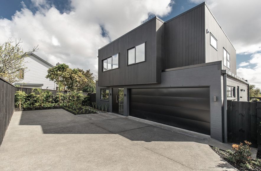 Western Springs Home