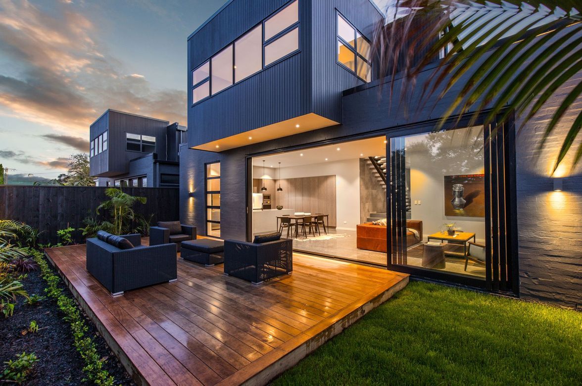 Western Springs Home