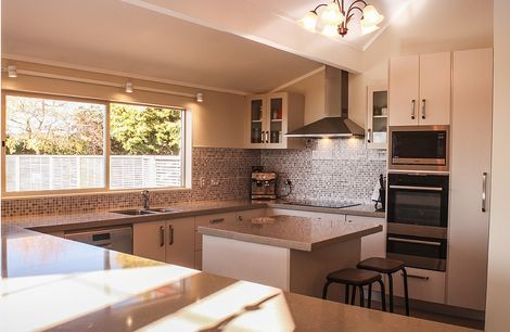 Whakamarama Kitchen