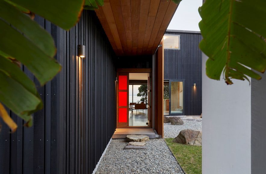 Whanarua Bay House