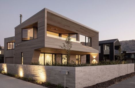 Whare Rakau, Wanaka