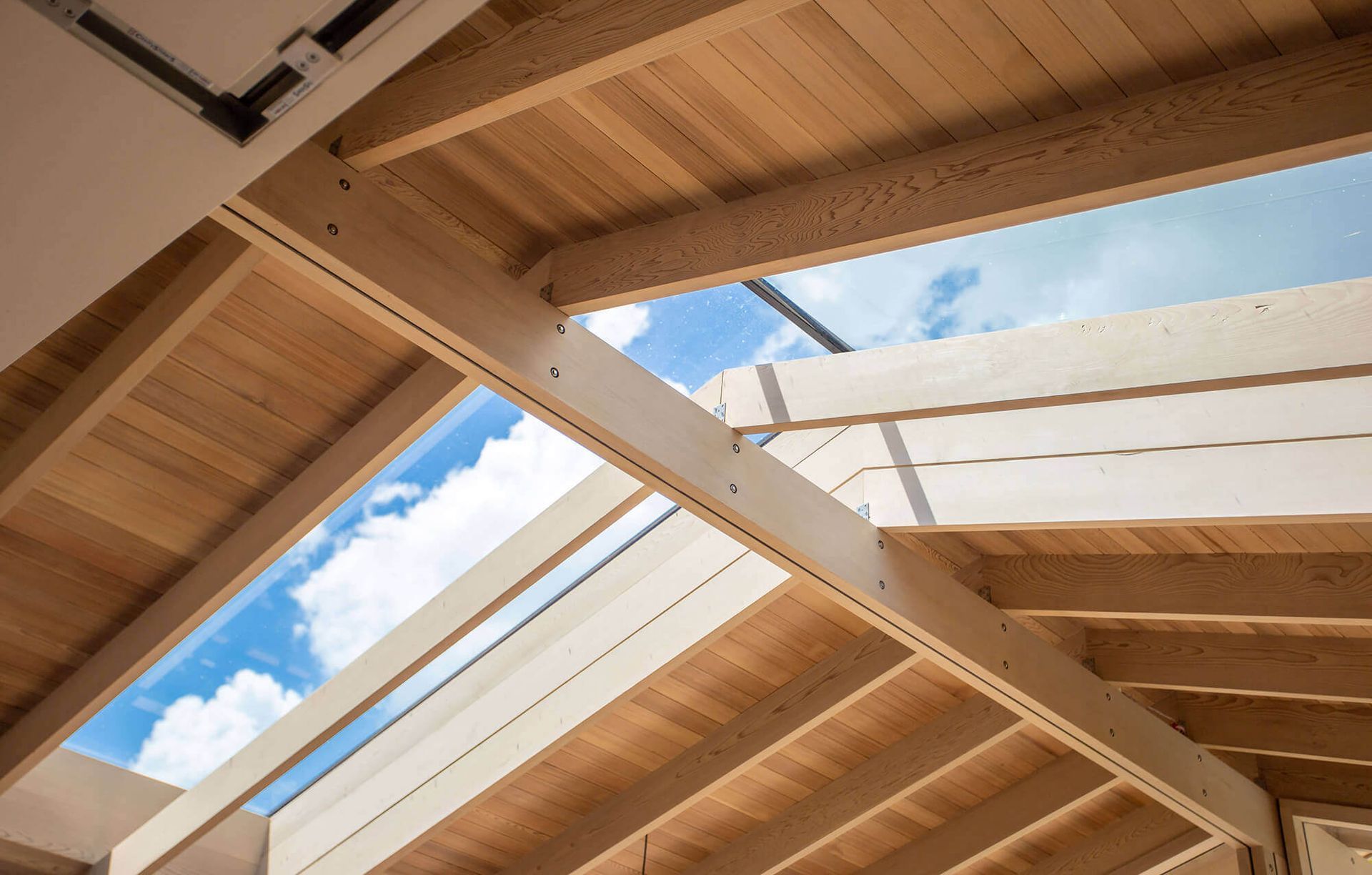 Woodstar Construction