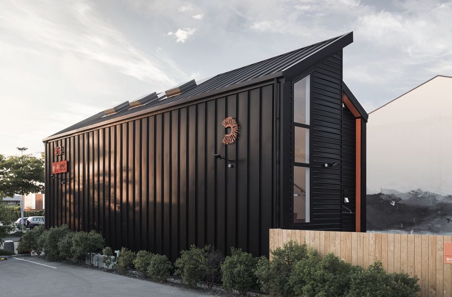 ZERO ENERGY BUILDING - & Solarchitect Office