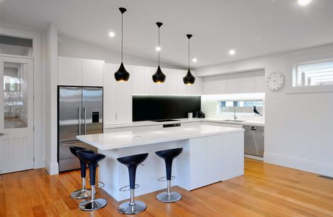 Black & White Modern
