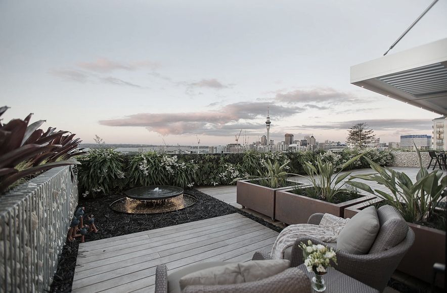 Freemans Bay Apartment & Green Wall