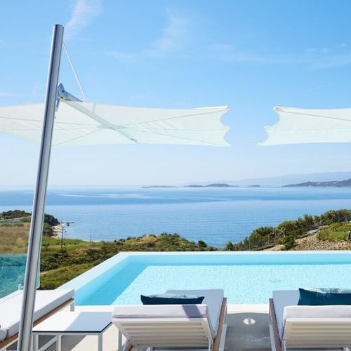 Umbrosa Spectra Cantilever Umbrella