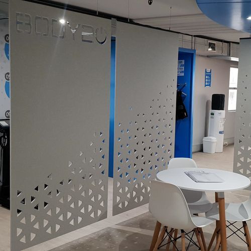 Cascade Hanging Screens and Acoustic Partitions