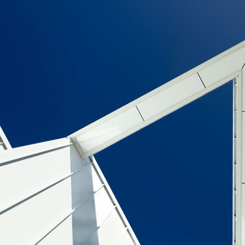 EuroSeam: Standing Angle Seam Tray Roofing and Cladding