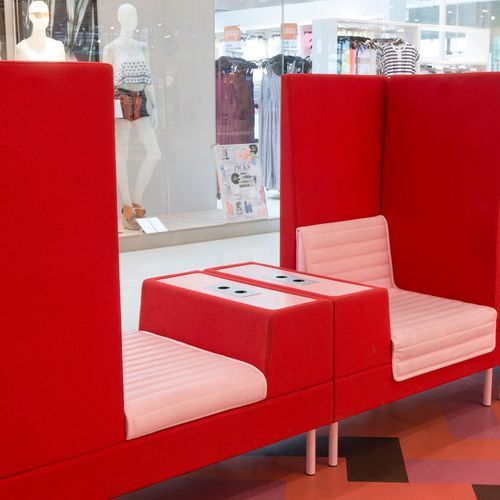 Smallroom Plus, 1000 by Ineke Hans
