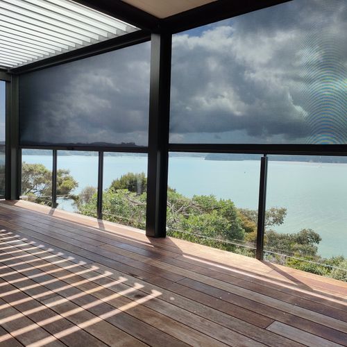 Solarzip® Outdoor Blind
