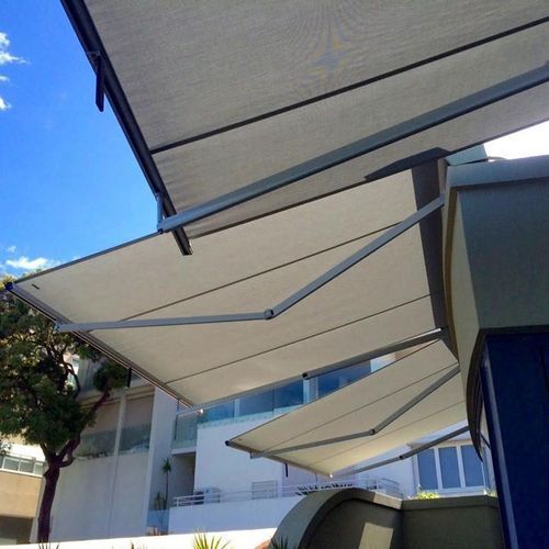 Terrea Folding Arm Awnings | Warema