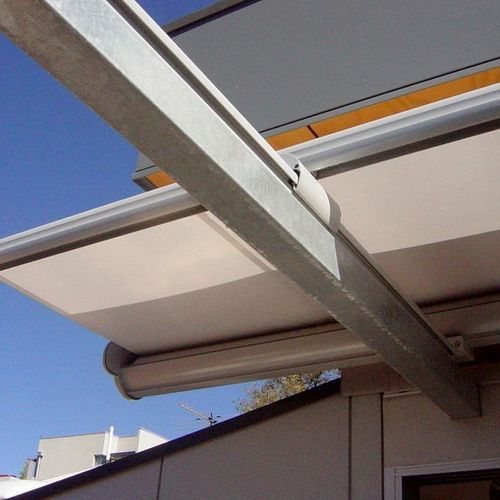 W7 Conservatory Awning (Cantilever Edge) | Warema