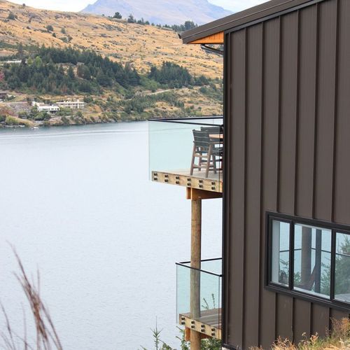 Edgetec® Double Disc Glass Balustrade