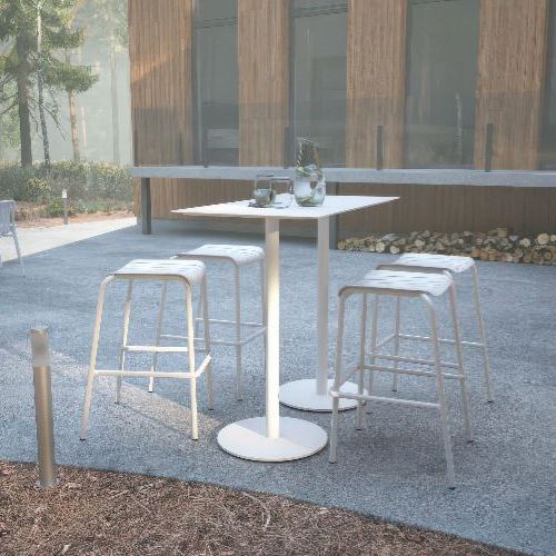 Roku Outdoor Rectangle High Bar Table