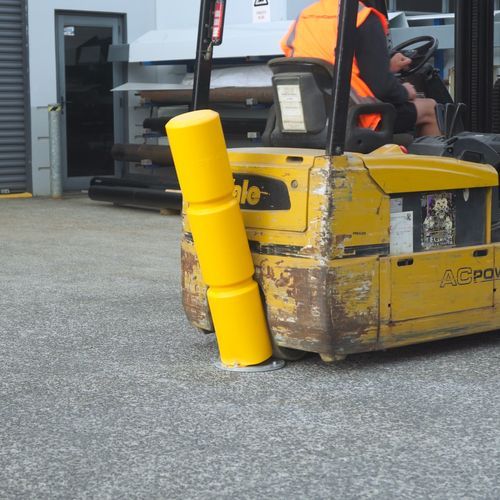 D-Line™ Energy Absorbing Bollard 165mm