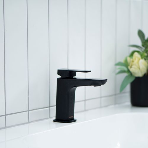 Axiss II Basin Mixer