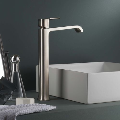 Luxe Vessel Basin Mixer